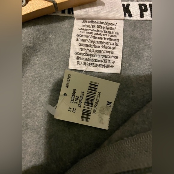 VS. PINK bling 1/4 zip sweatshirt-medium NWT - Picture 7 of 8